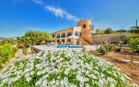 Villa Puchero - Plusholidays